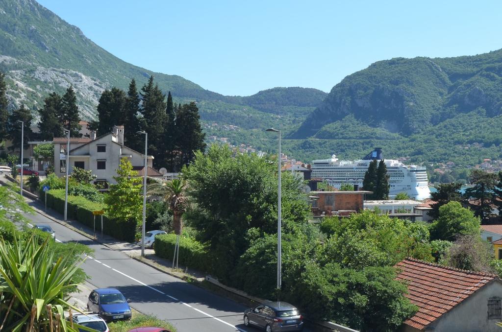 Apartments Ceklin Kotor Exterior foto
