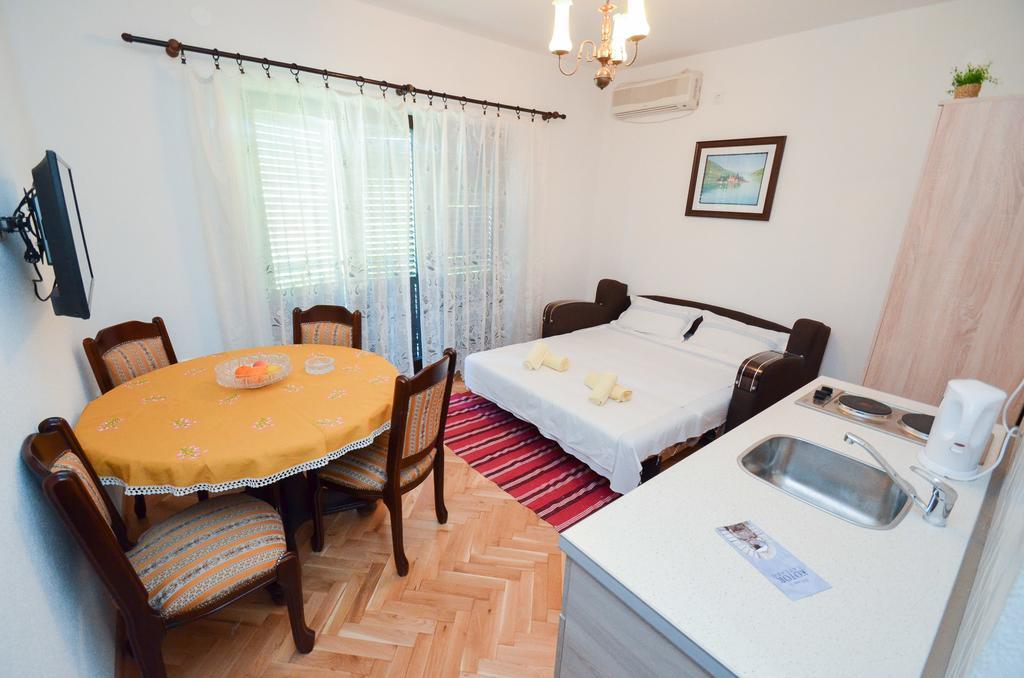 Apartments Ceklin Kotor Exterior foto