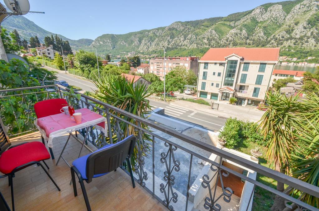 Apartments Ceklin Kotor Exterior foto