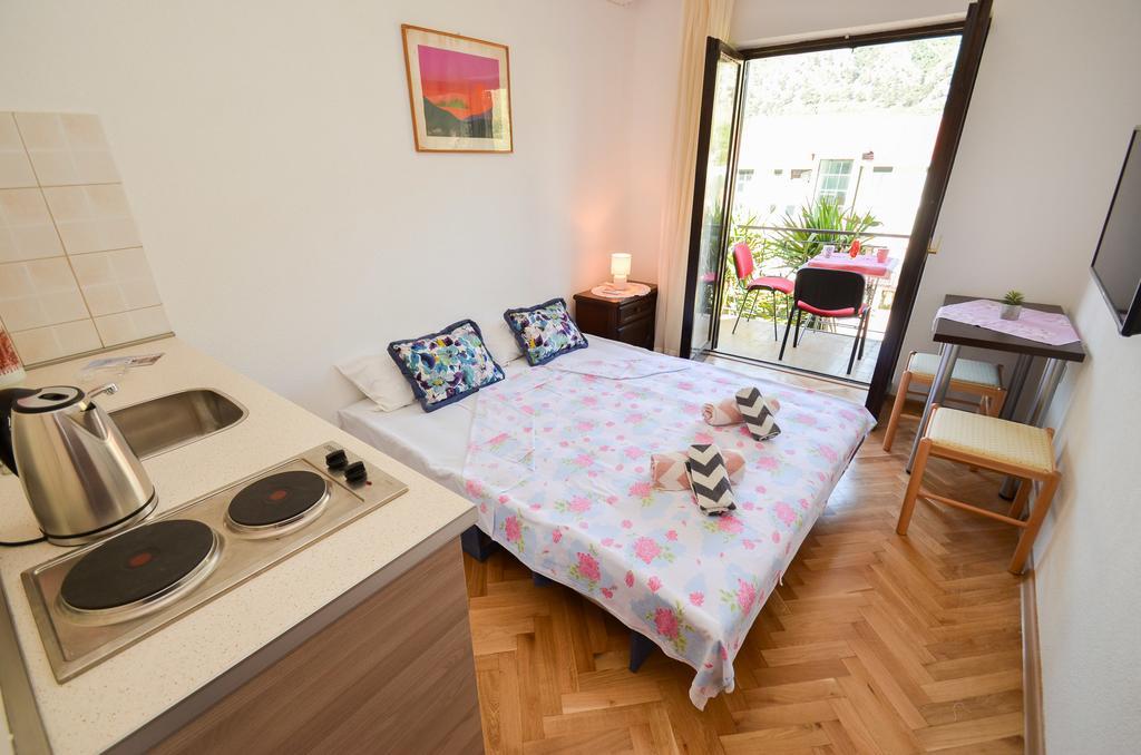 Apartments Ceklin Kotor Exterior foto